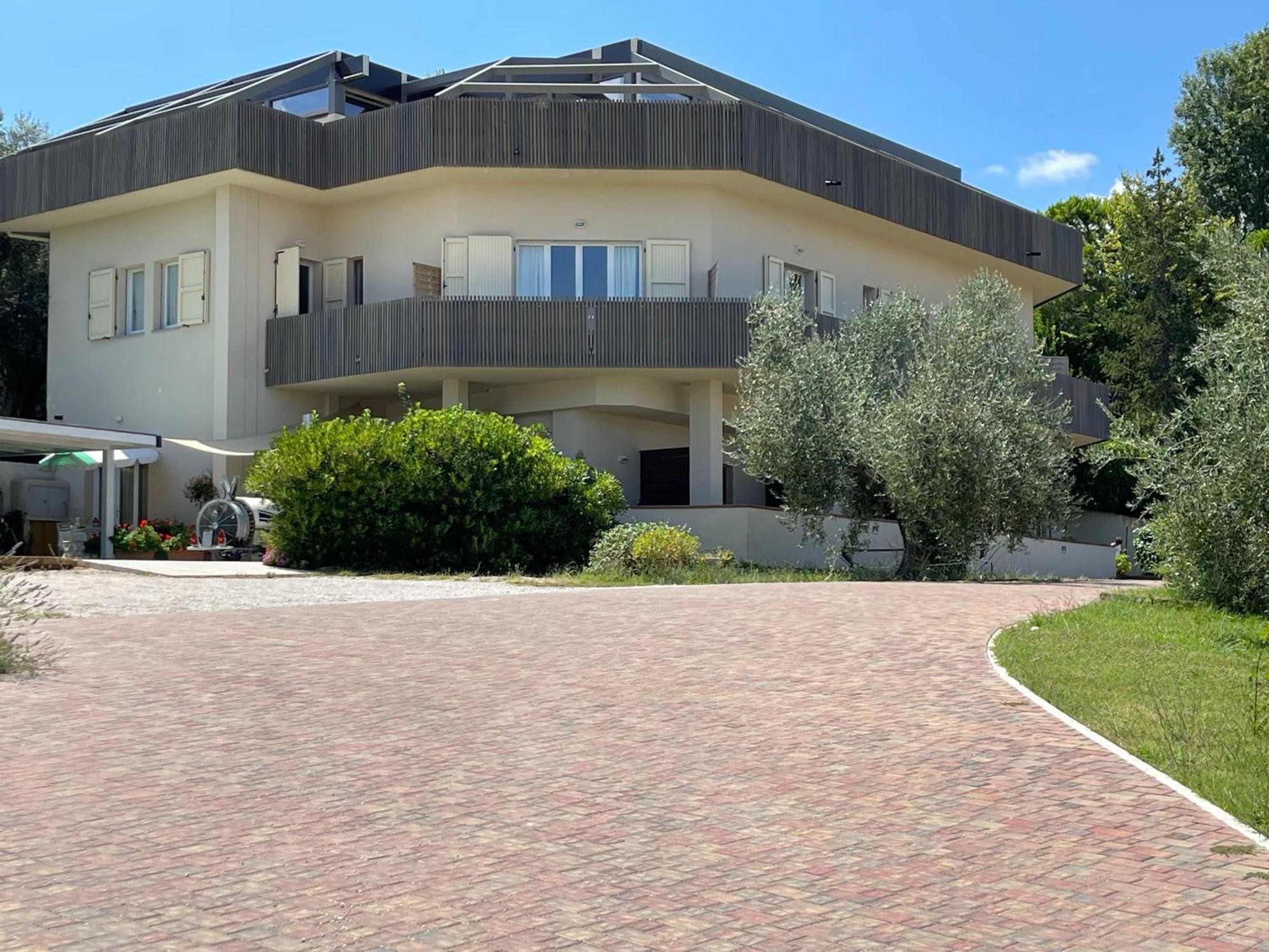 Locanda Belvedere Saludecio Екстер'єр фото