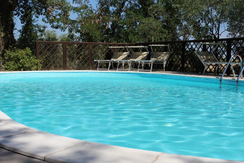 Locanda Belvedere Saludecio Екстер'єр фото
