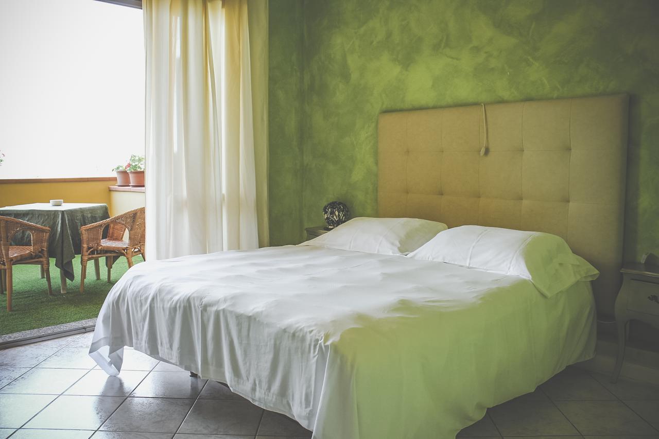 Locanda Belvedere Saludecio Екстер'єр фото